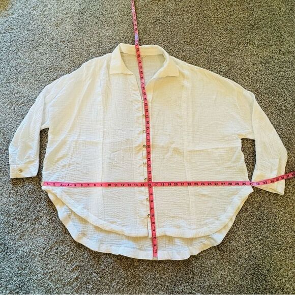 Cato Womans Plus Size Portofino Peasant White Button Down Collar V Neck SZ 18-20 - Picture 3 of 10